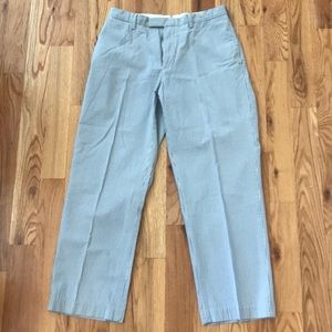 Men’s searsucker pants. Gently worn.